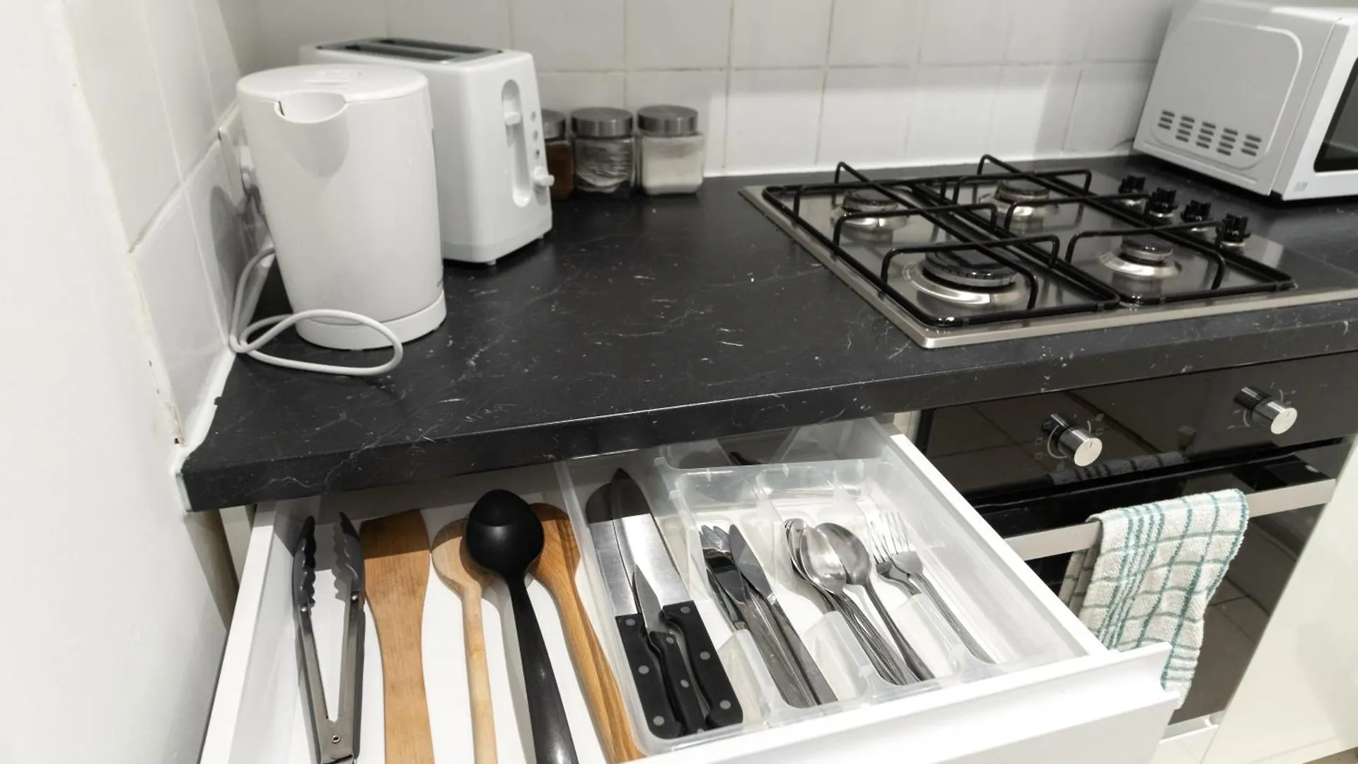 2Bd Garden Flat - Parking - O2,Excel,Cityairport Лондон Апартаменты